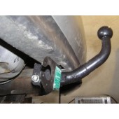 Фаркоп зйомний на NISSAN PRIMERA P10 1990-1995